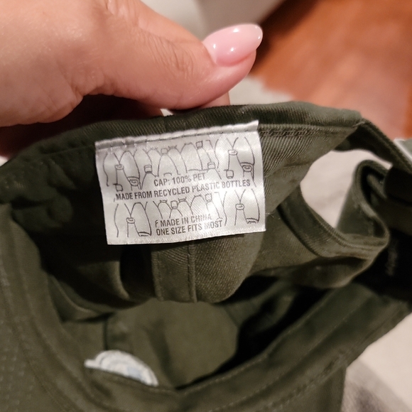 BMW Green Baseball Cap - Picture 4 of 4